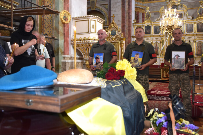 У Луцьку в один день попрощалися з трьома Героями