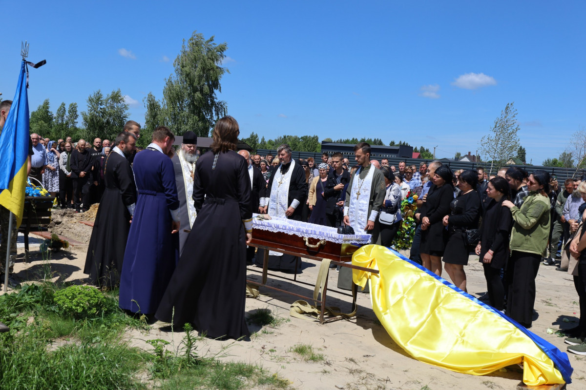 Назавжди 27: на Волині поховали прикордонника-снайпера Віталія Шеремету
