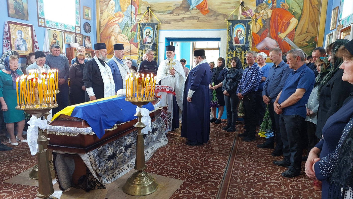 На Волині в останню путь провели Героя Грисюка Сергія, який загинув під Авдіївкою у 2023 році
