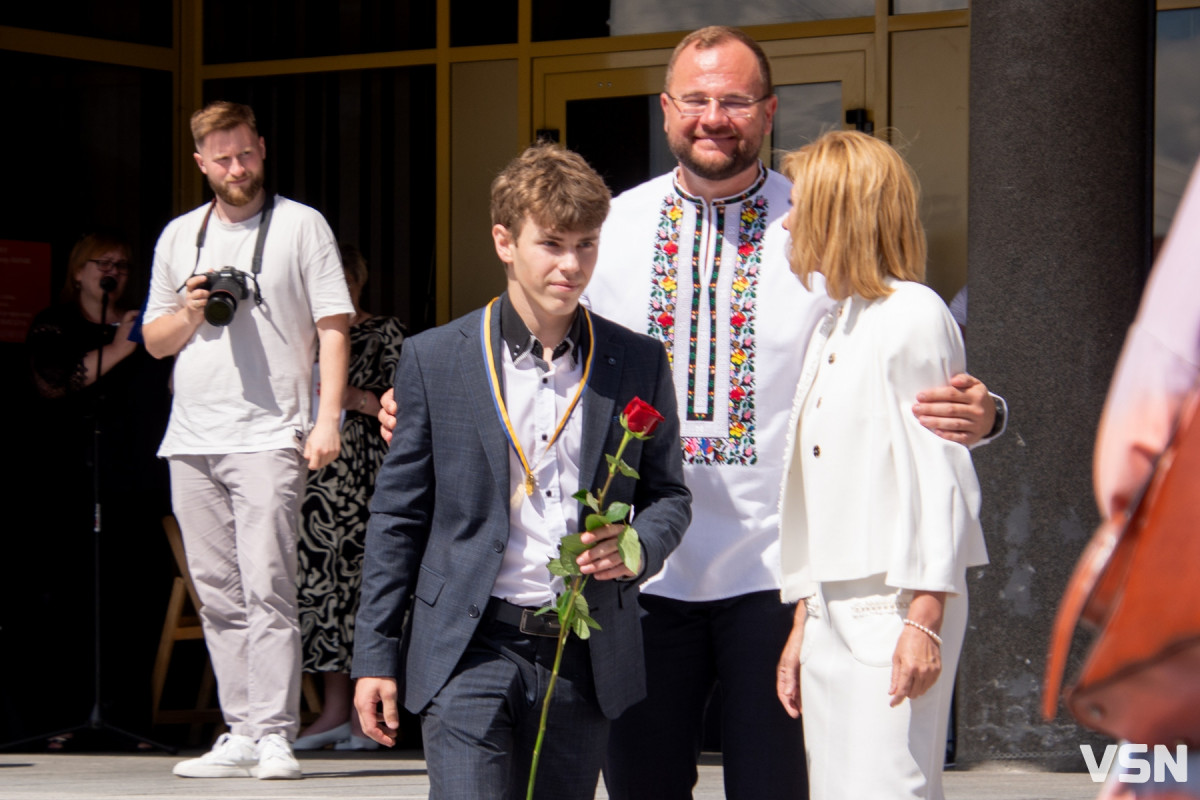 Як у Луцьку нагороджували медалістів. ФОТОРЕПОРТАЖ