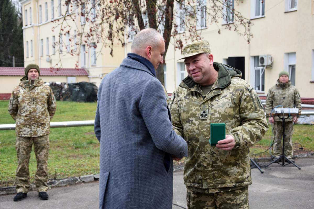 Як волонтери Волині допомагають прикордонникам на передовій