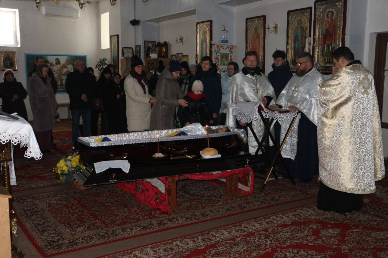 Разом із сім'єю переїхав з Криму: біля Луцька попрощалися із військовослужбовцем Андрієм Саєнком