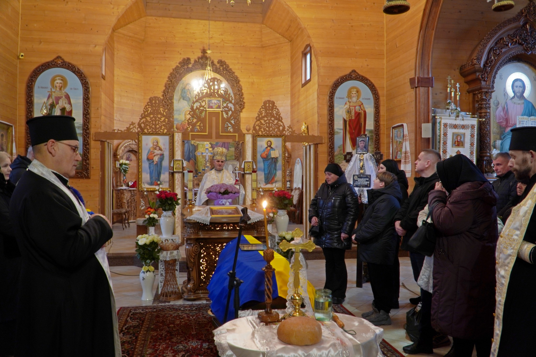 Понад рік вважався зниклим безвісти: на Волині попрощалися із захисником Романом Літвінчуком