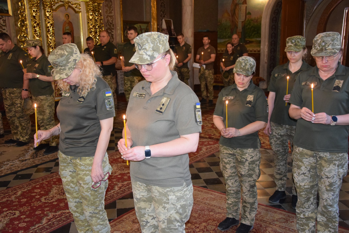 Так і не побачив сина: на Волині родині загиблого прикордонника вручили посмертну нагороду Героя