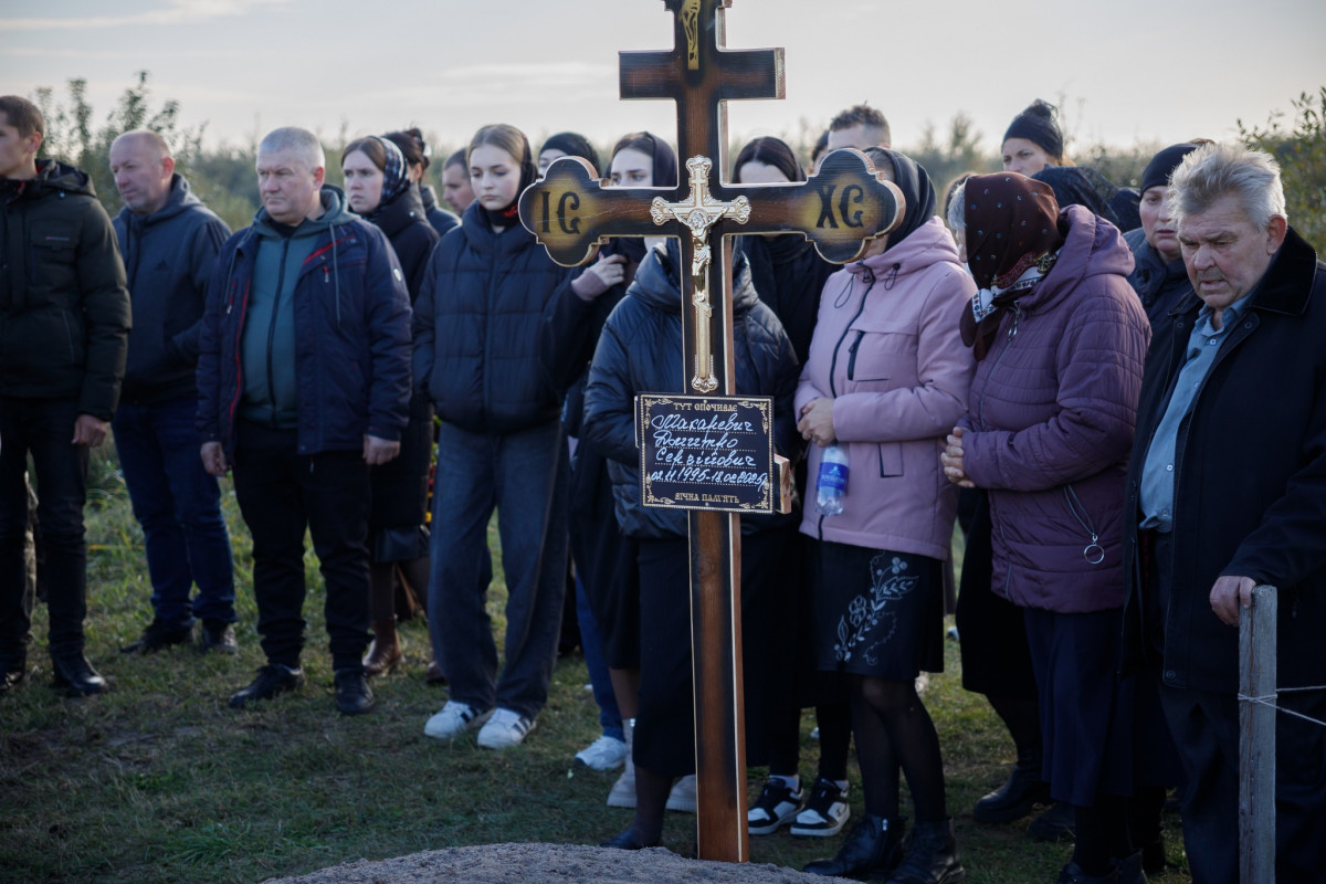 Понад пів року вважався зниклим безвісти: на Волині попрощалися з Героєм Дмитром Макаревичем