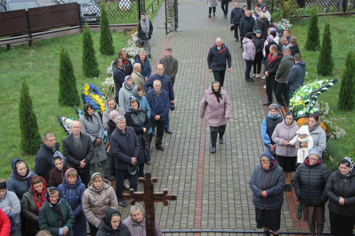 Загинув у полоні: волиняни провели до місця вічного спочинку воїна Ярослава Гарбара