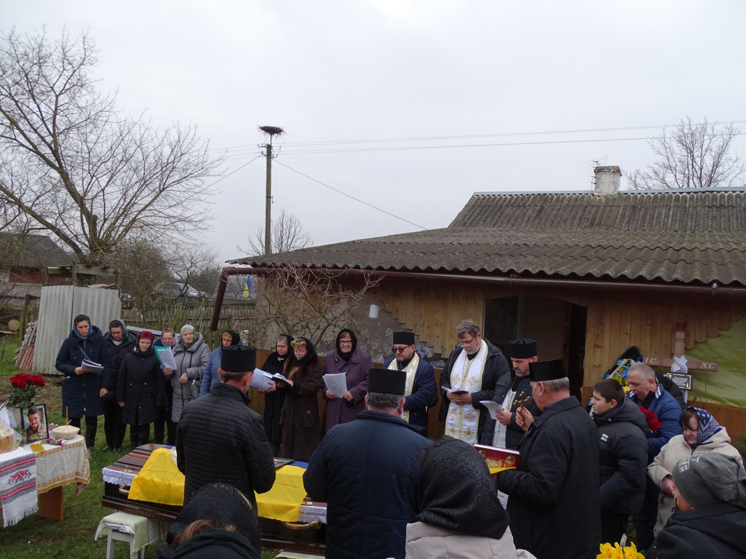 До рідного дому на Волині «на щиті» повернувся 20-річний захисник Станіслав Столярук