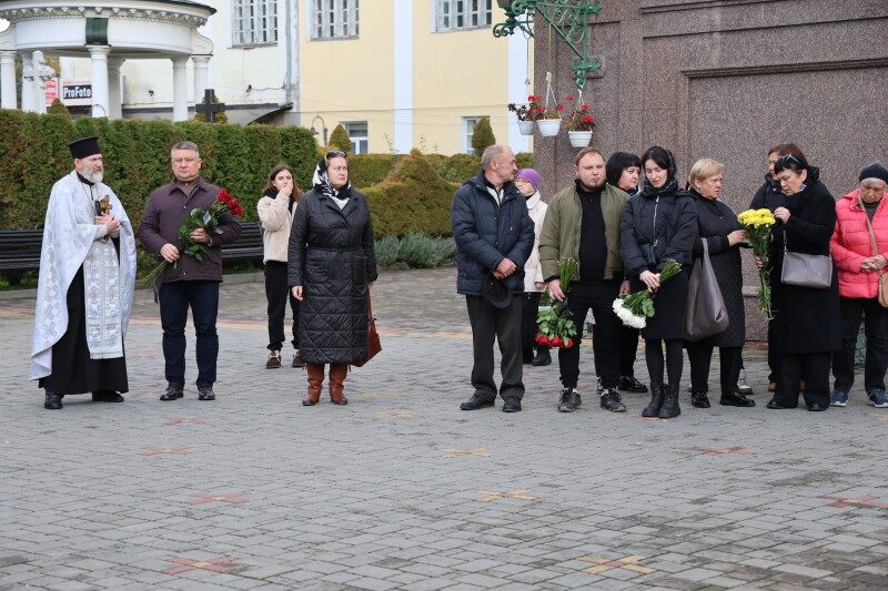 У Луцьку попрощалися з Героєм Вадимом Смірновим, який понад рік вважався зниклим безвісти