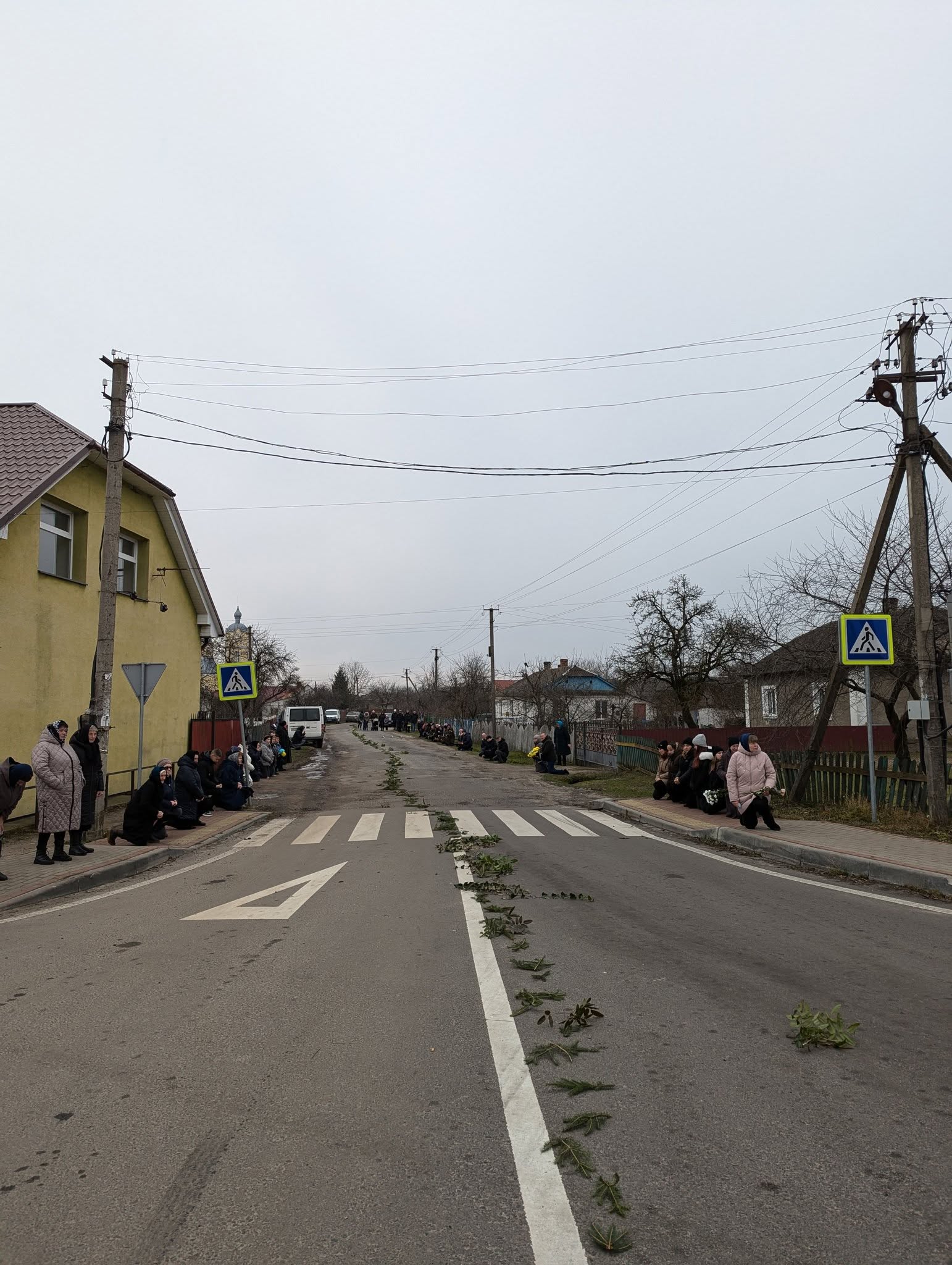 Серце зупинилося у лікарні: на Волині попрощалися з Героєм Олегом Котом