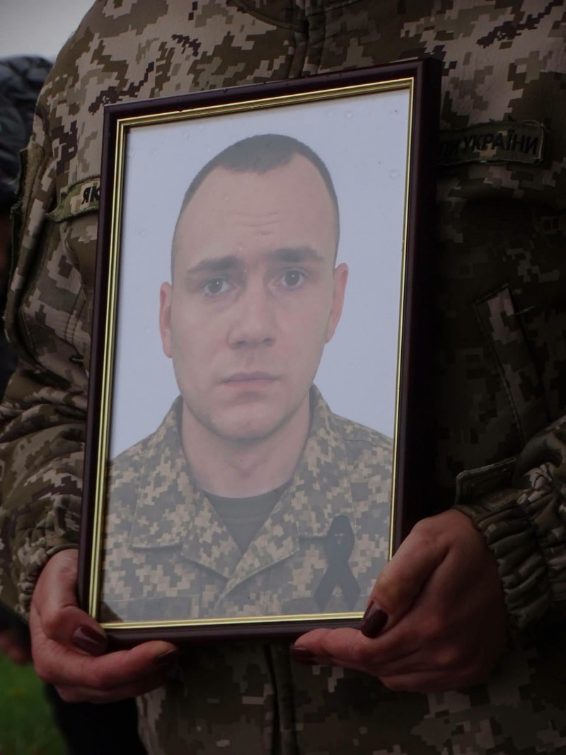 Серце раптово зупинилося у 29 років: на Волині провели в останню путь молодого захисника Владислава Косюка