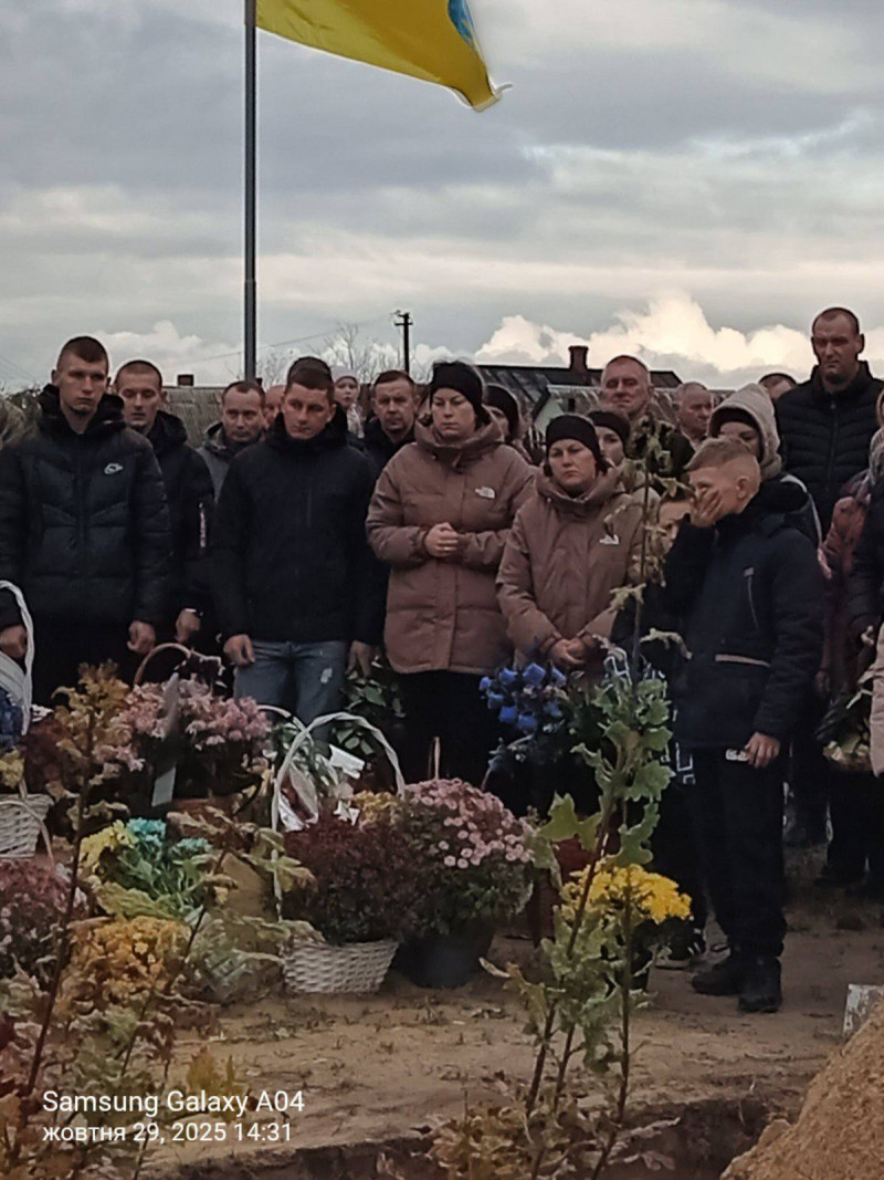 На Волині попрощалися із захисником Іваном Воронюком, який тривалий час вважався зниклим безвісти