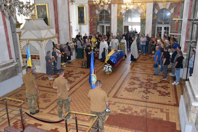 Навіки 51: у Луцьку попрощалися із полеглим на війні Героєм Костянтином Бойком