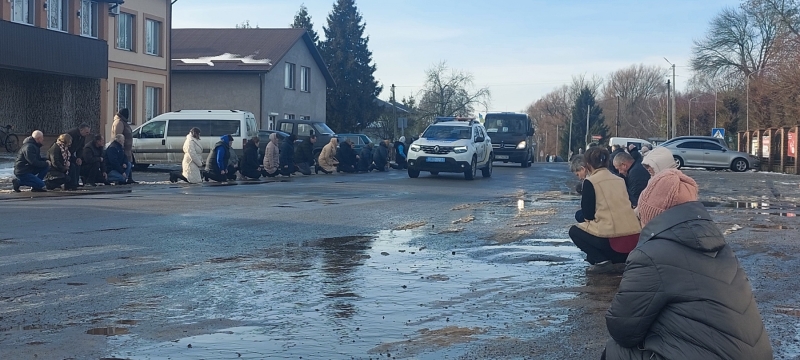 Перебував на лікуванні та сподівався на швидке одужання: на Волині провели в останню путь Героя Олександра Атласа