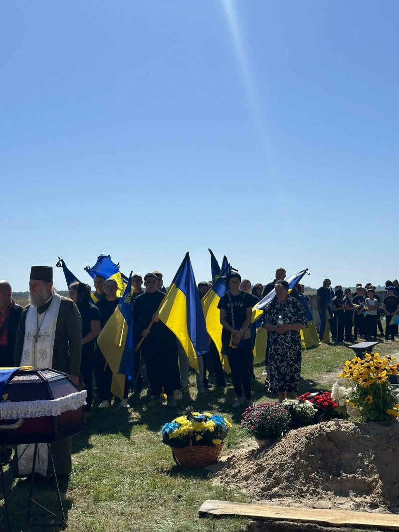 Довгий час вважався зниклим безвісти: на Волині поховали Героя Василя Павловича
