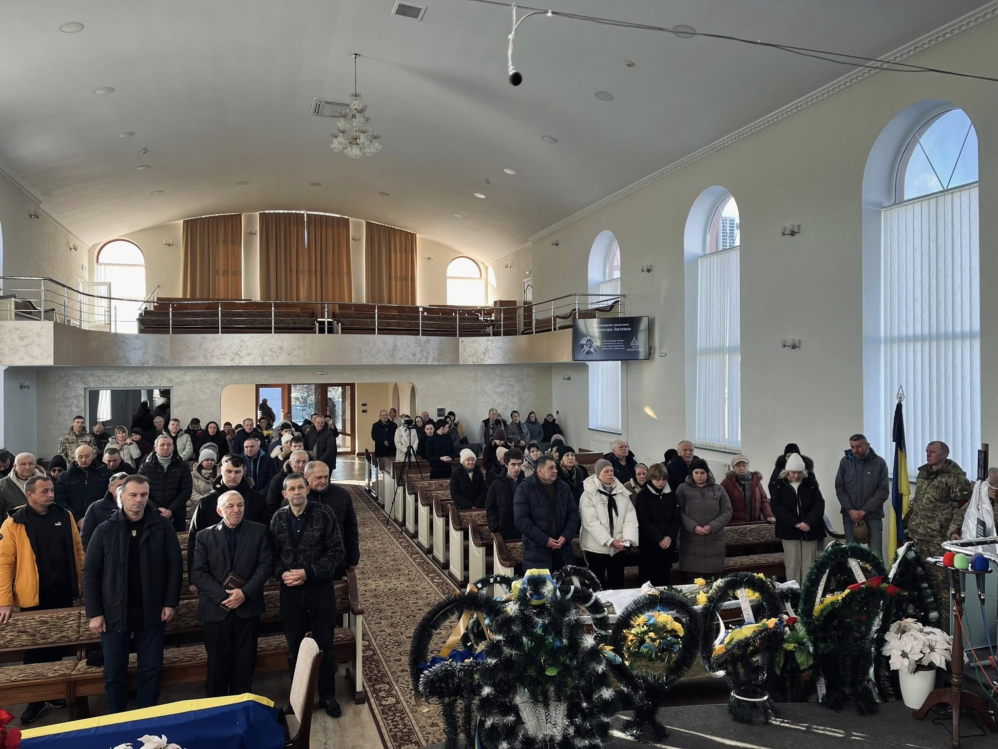 «Був щасливий, що став корисним державі та народу»: на Волині попрощалися з воїном Олександром Ластенком