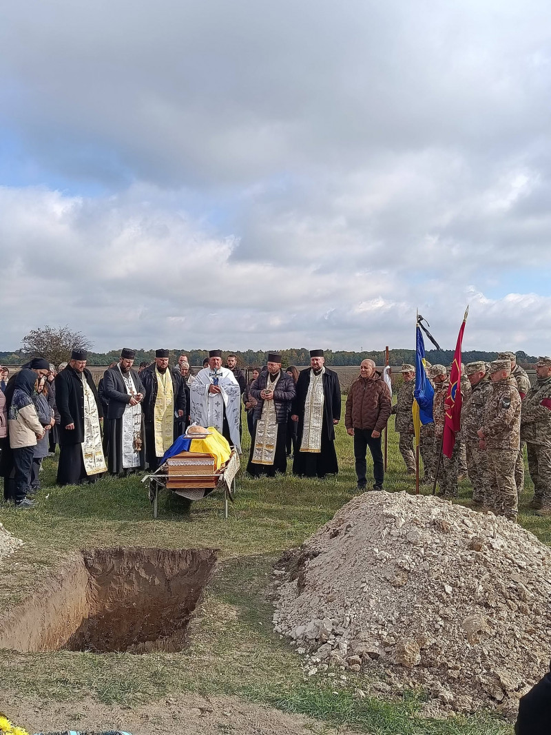 Назавжди 30: на Волині попрощалися із захисником Романом Гілем, якого вважали зниклим безвісти