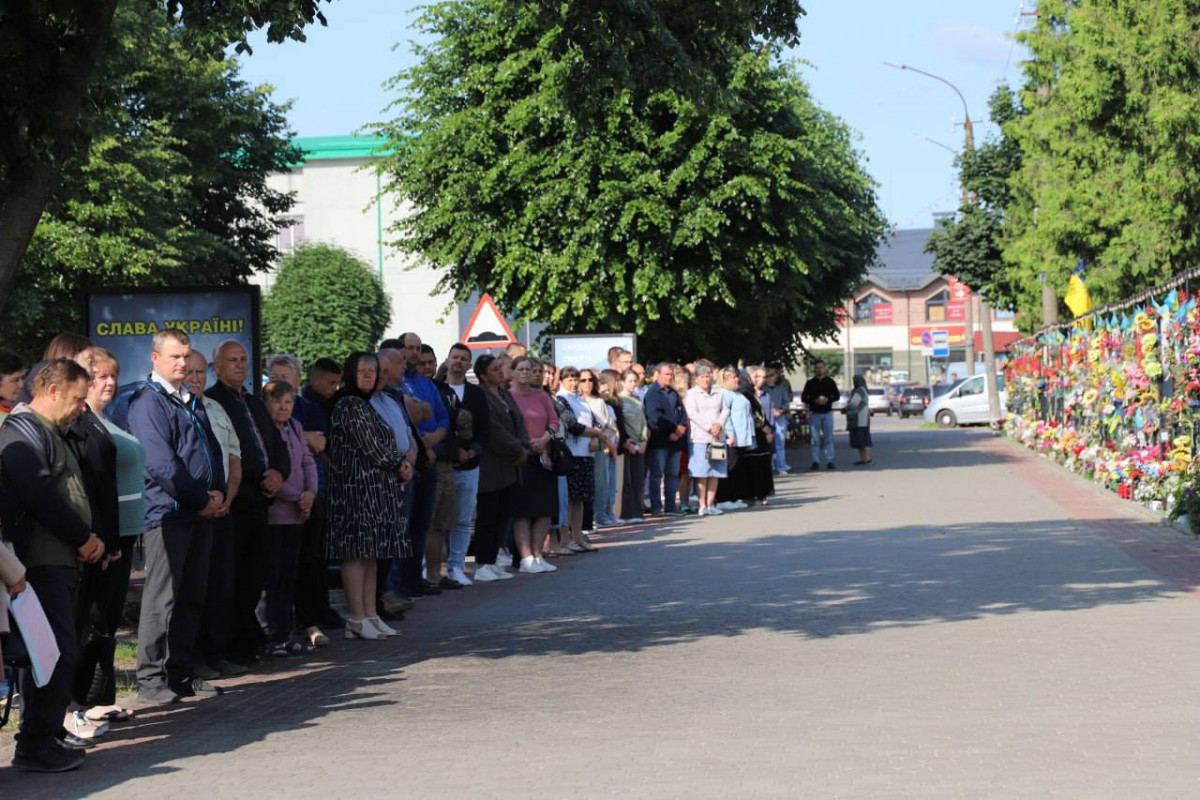 Загинули за Україну: на Волині родинам полеглих Героїв вручили державні нагороди