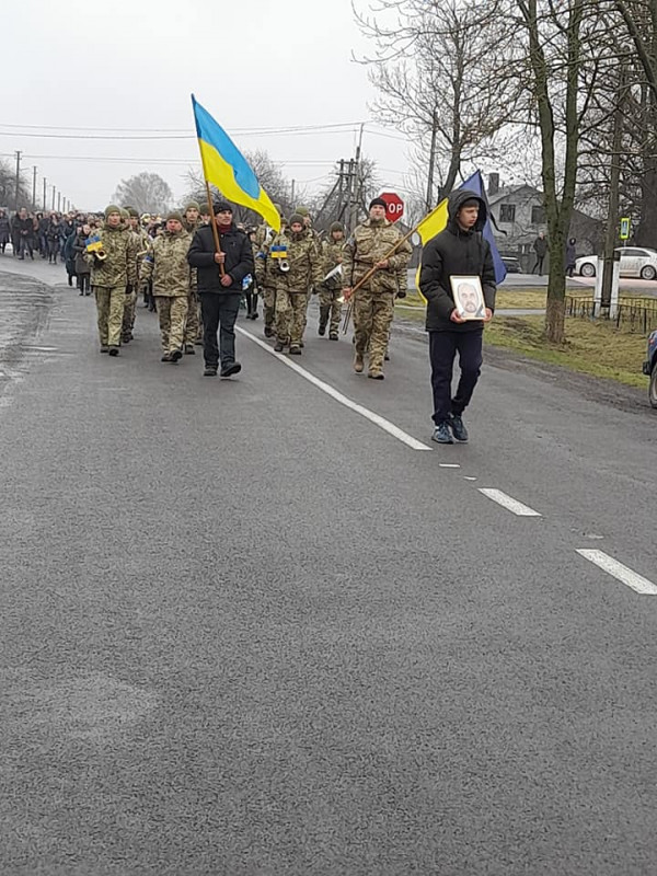 «Він міг би відзначити свій 50-річний ювілей…», - на Волині поховали загиблого Героя