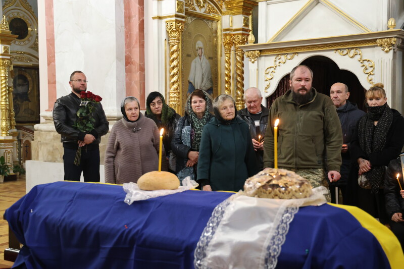 Загинув у вересні минулого року: у Луцьку попрощались з Героєм Дмитром Загурним
