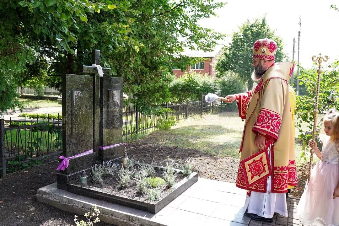 У місті на Волині відзначили 30-річчя Покровського собору: митрополит Михаїл очолив Літургію