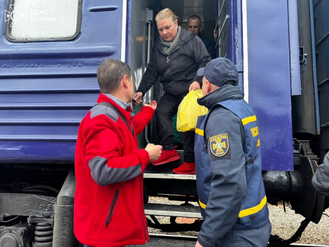 На Волинь прибув евакуаційний потяг з Донеччини