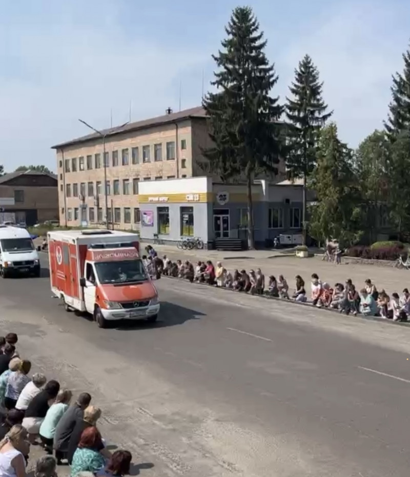 Загинув на Донеччині: у Луцькому районі прощаються з Володимиром Охримчуком