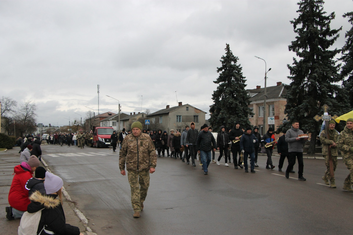 Мінно-вибухова травма забрала життя Героя: на Волині попрощались із 28-річним захисником Володимиром Левчиком