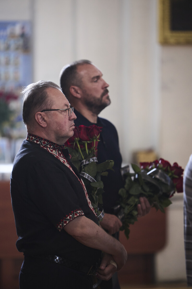 Луцьк у скорботі: місто попрощалося з полеглими воїнами Дмитром Лавренчуком та Олександром Горбачем