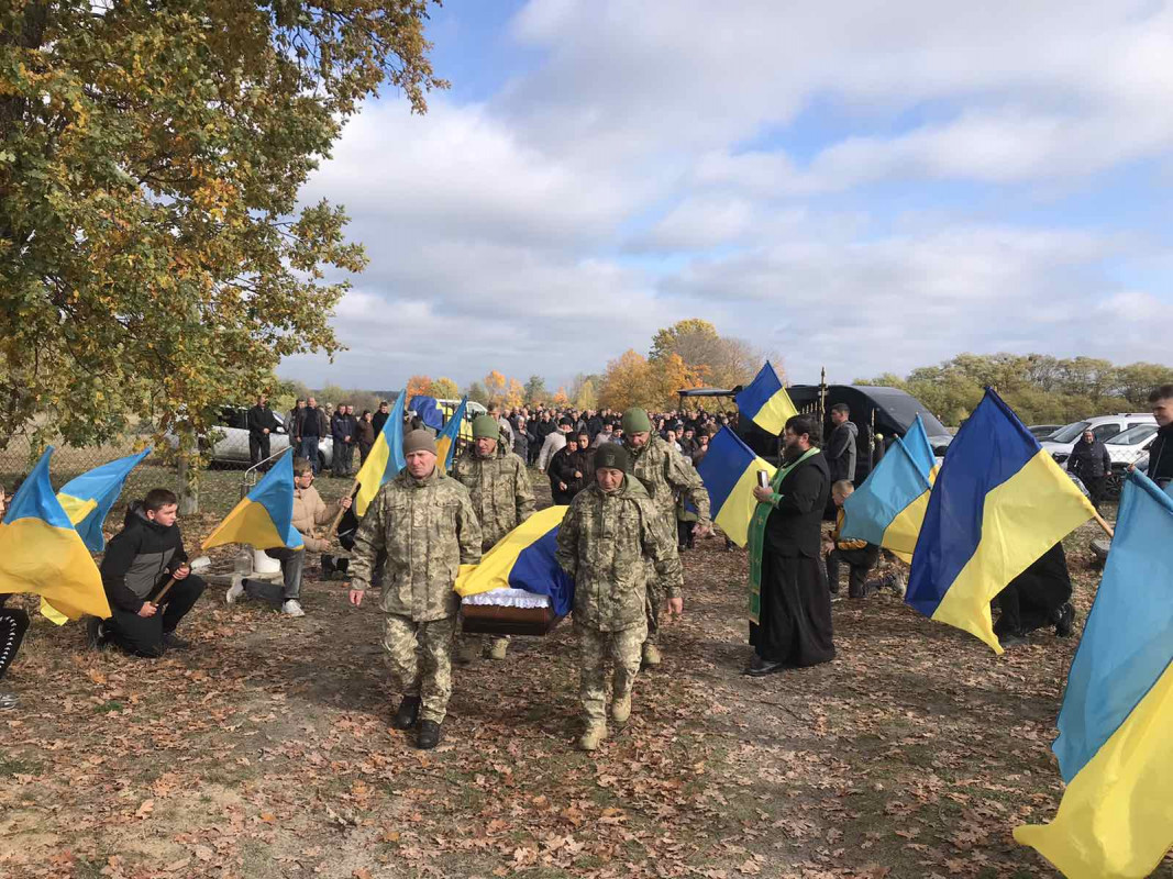Понад 2 роки вважався зниклим безвісти: на Волині попрощалися із захисником Віктором Баликом