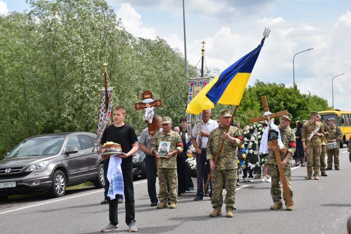 На Волині поховали Героя Олександра Шишка, який загинув 11 місяців тому
