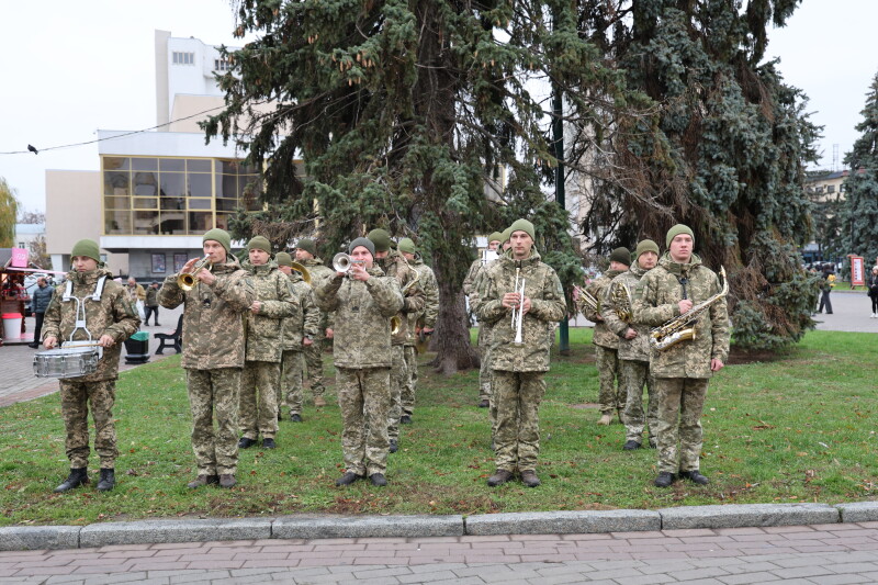 Майже через рік після загибелі у Луцьку попрощалися з 31-річним воїном Андрієм Грицюком