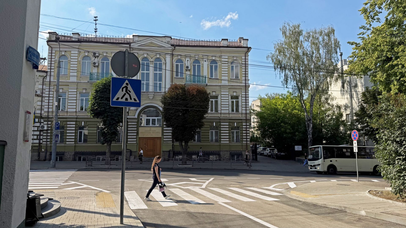У Луцьку після 22 днів ремонту відкрили для транспорту вулицю Степана Бандери