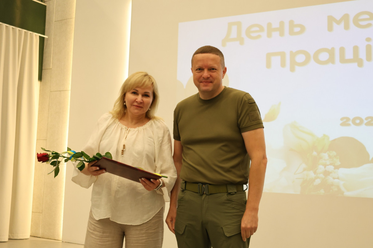 Відзнаки МОЗ й ОДА: медиків Волині привітали з професійним святом
