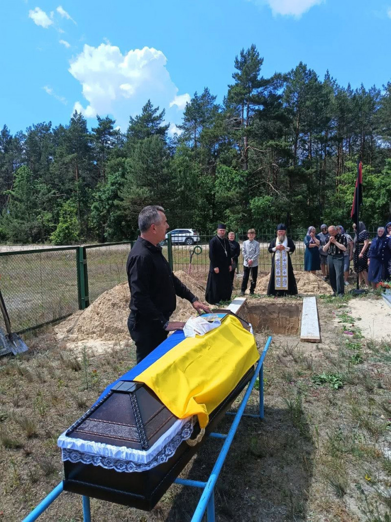 Загинув внаслідок удару FPV-дрона: на Волині попрощалися із Героєм Василем Кавасом