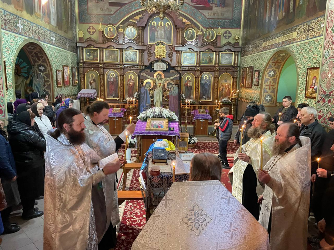 Прекрасний чоловік і батько, надійний побратим: на Волині поховали 29-річного захисника Миколу Півня