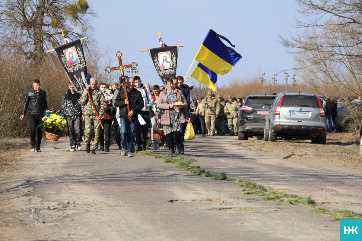 Війна забрала ще одне молоде життя: на Волині попрощалися із захисником Богданом Дідиком