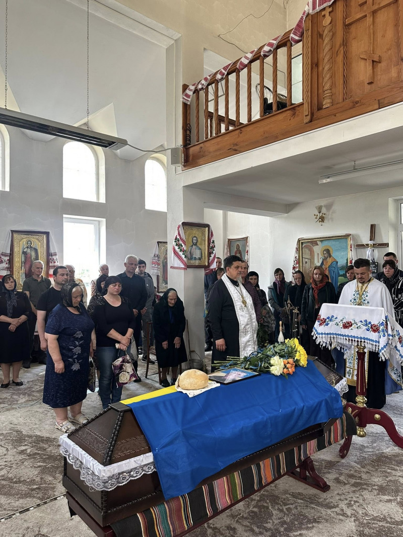 На Волині провели в останню путь захисника Андрія Трохимчука