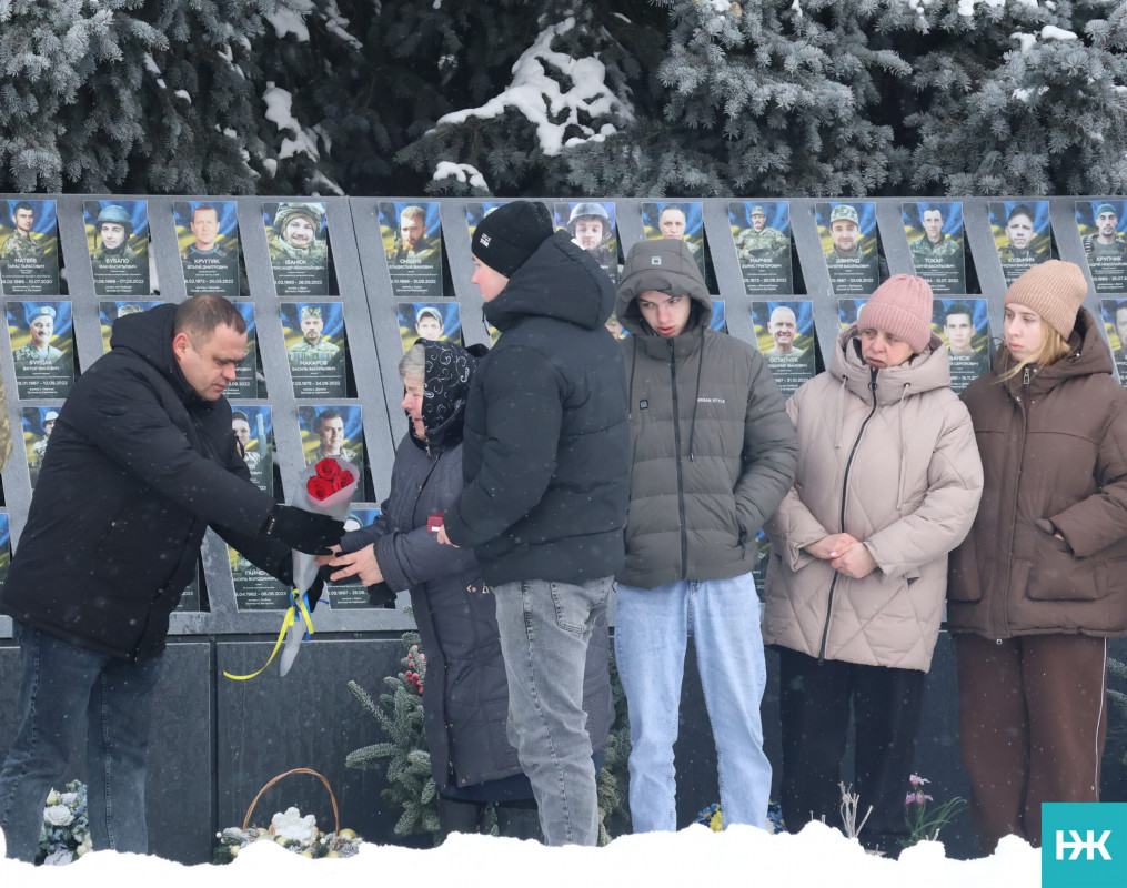 На Волині рідним полеглих воїнів вручили їхні відзнаки