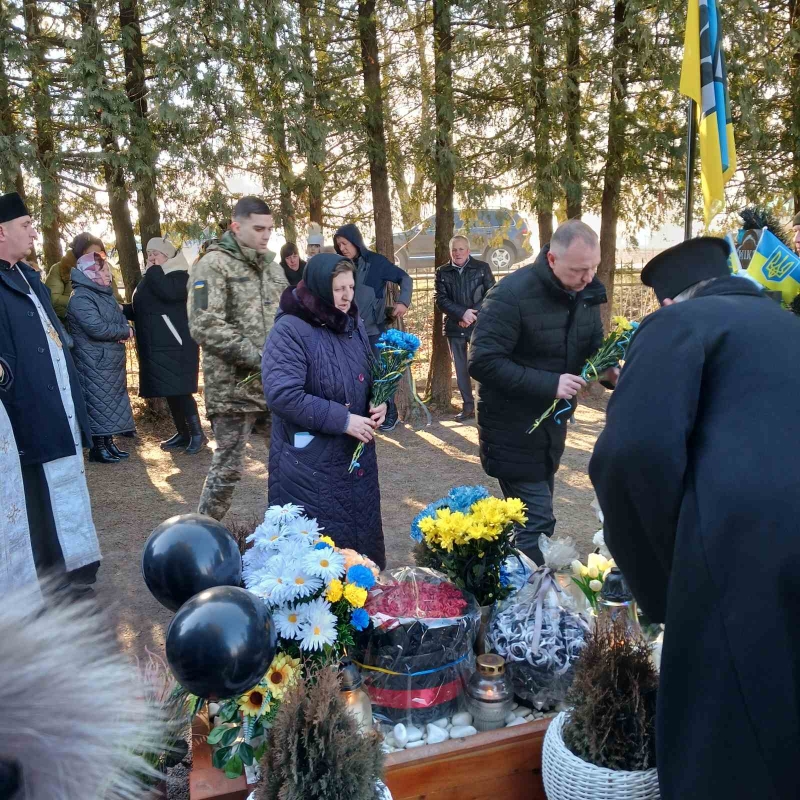 На Волині відкрили меморіальну дошку загиблому воїну Ігорю Панасюку