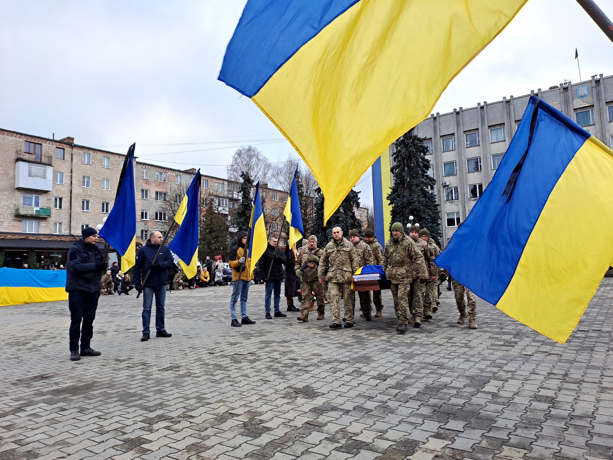 Загинули в один день на Харківщині: на Волині поховали двох Героїв - Миколу Бобра та Євгенія Кукола