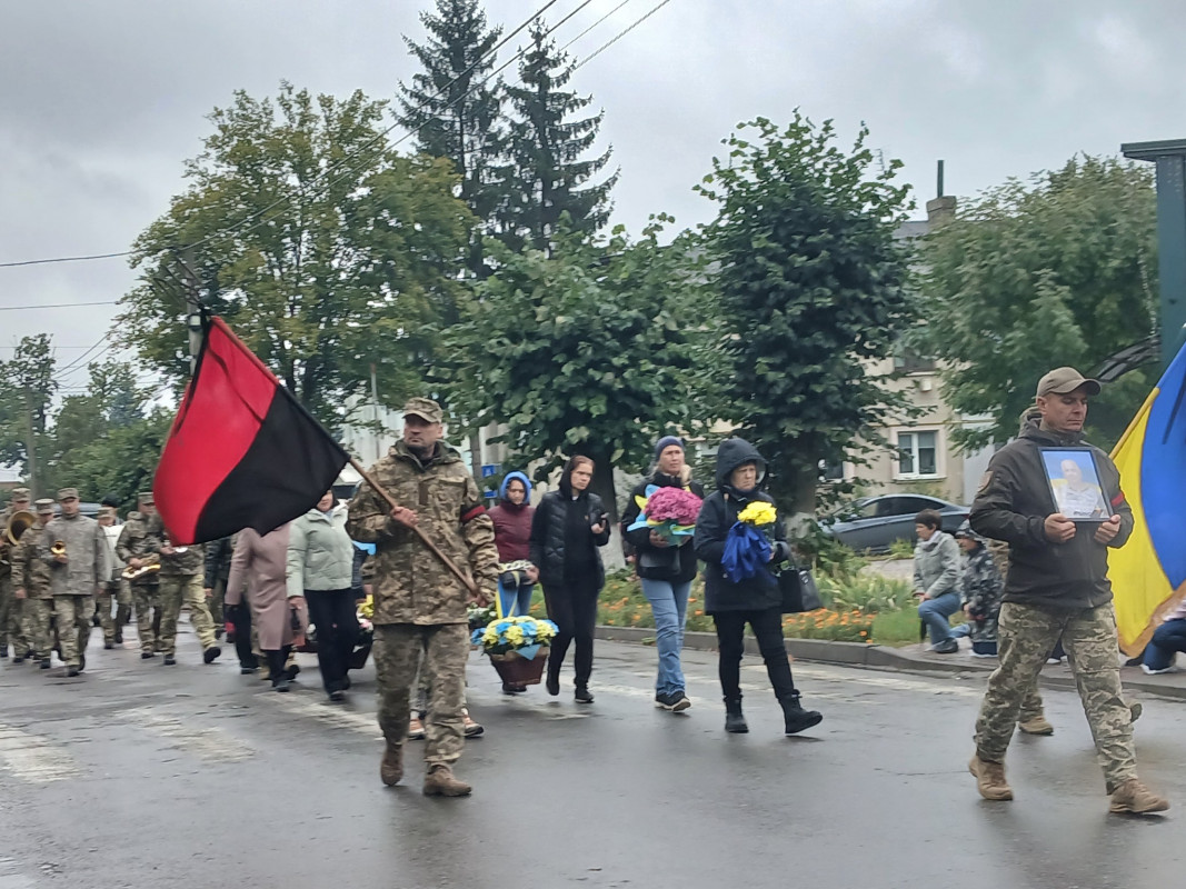 Серце зупинилося на Харківщині: на Волинь «на щиті» назавжди повернувся захисник Віктор Мельничук