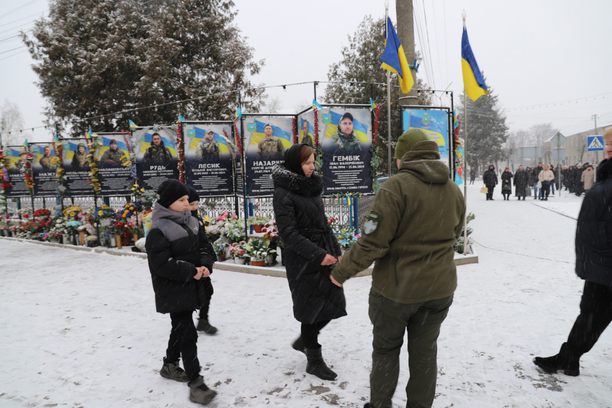 У громаді на Волині вручили державні нагороди рідним полеглих Героїв