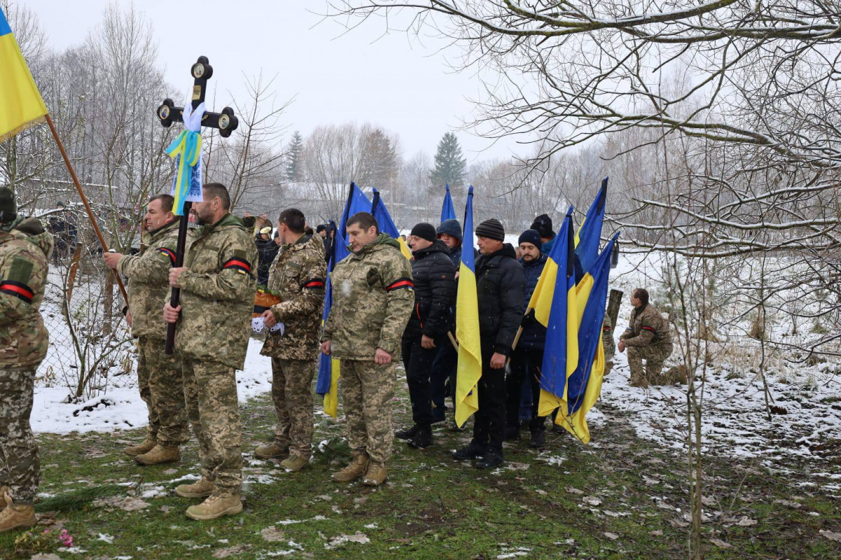 Навіки 29: на Волині попрощалися з молодим Героєм Романом Гайовим
