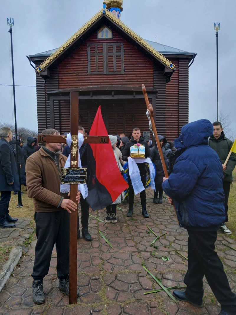 Серце зупинилося у лікарні внаслідок хвороби: на Волині попрощалися із військовослужбовцем Миколою Казміруком