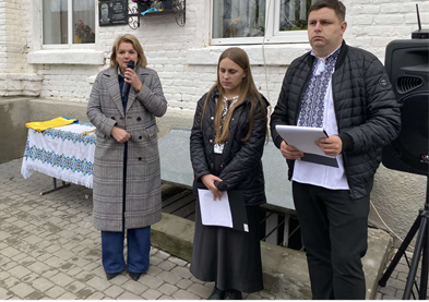 У волинському ліцеї відкрили меморіальну дошку випускнику-Герою Олександру Юзві