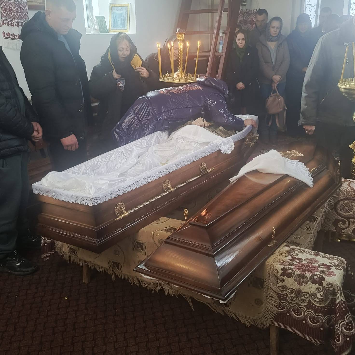 На Волині громада провела в останню путь захисника Андрія Ганнущенка