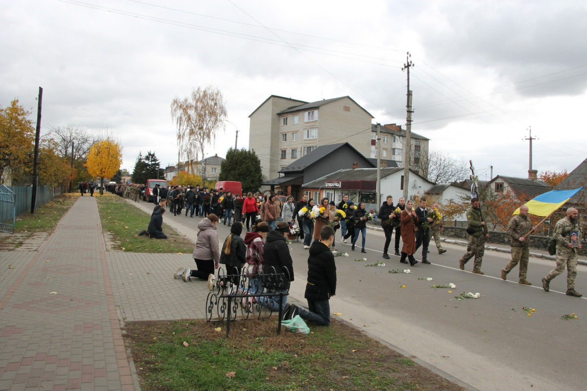 Кілька днів тому повернувся у військовий стрій: на Волині попрощалися з мужнім захисником Володимиром Євпаком