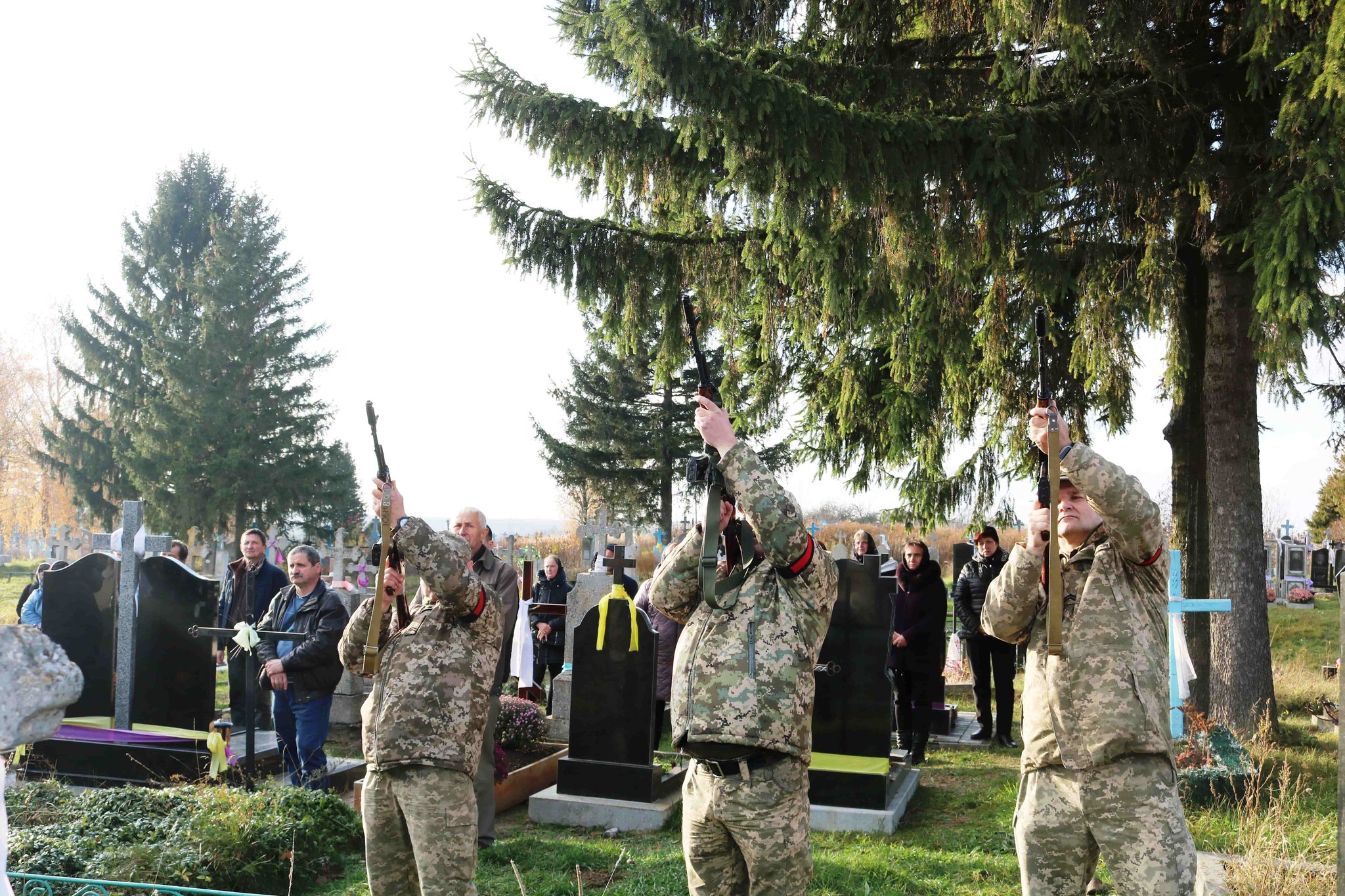 Маленька донечка втратила батька: на Волині попрощались з Героєм, який майже рік вважався зниклим безвісти