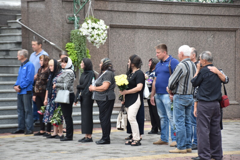 Загинув поблизу Слов’янська: у Луцьку попрощалися із воїном Андрієм Лящуком