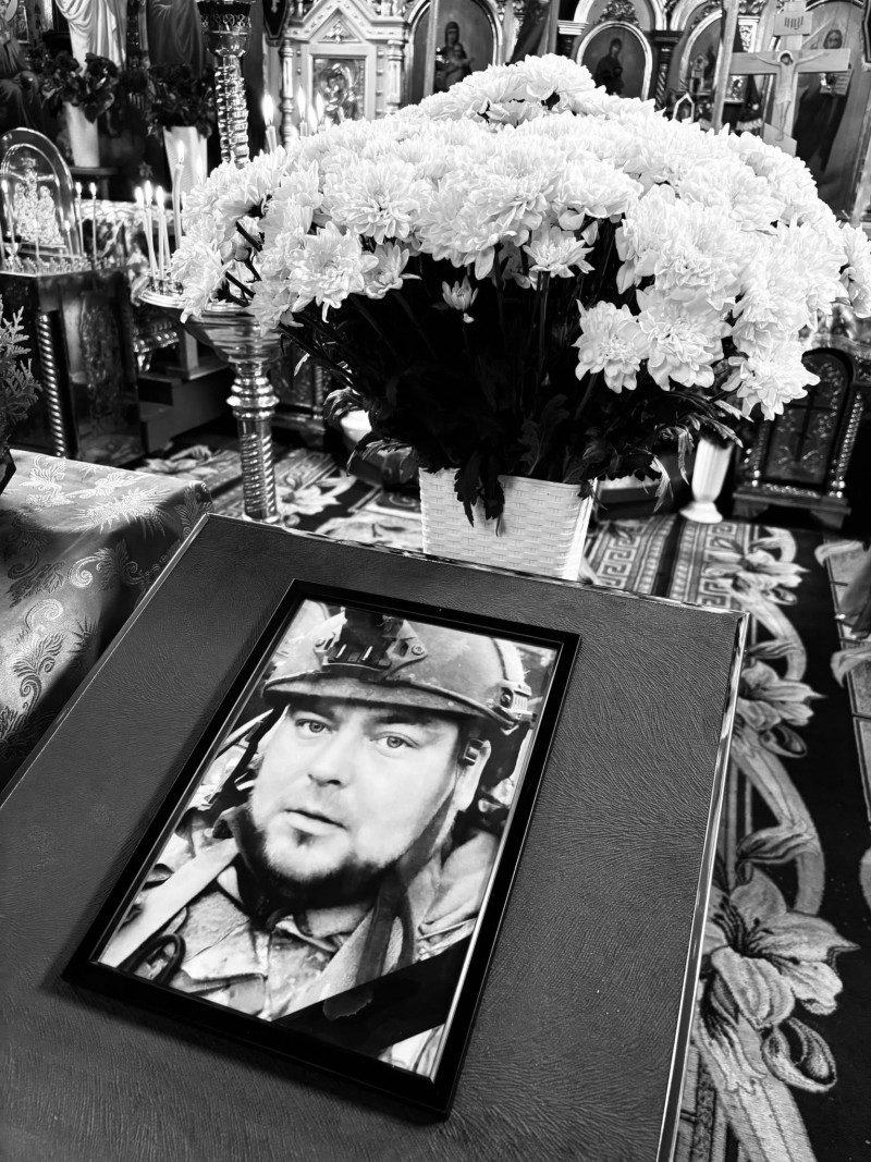 Віддав життя за Україну: на Волині попрощалися з Героєм Олегом Козловським